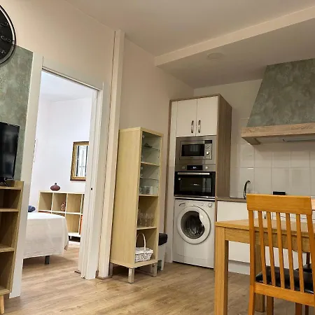 Апартаменты Dos Torres Tenor Gayarre - Encanto Con Balcon Interior